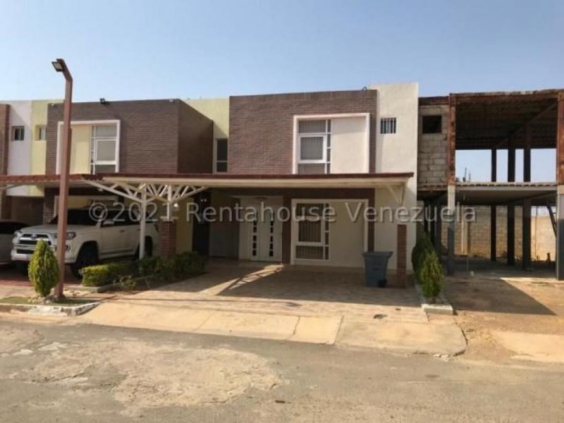 Foto Casa en Venta en Punto Fijo, Falcón - U$D 115.000 - CAV165526 - BienesOnLine