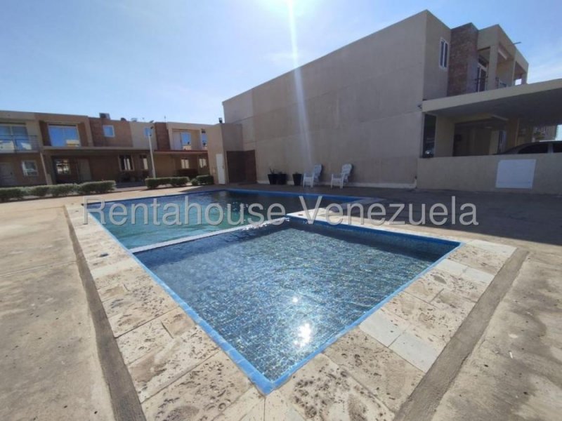 Foto Casa en Venta en Punto Fijo, Falcón - U$D 75.000 - CAV239857 - BienesOnLine