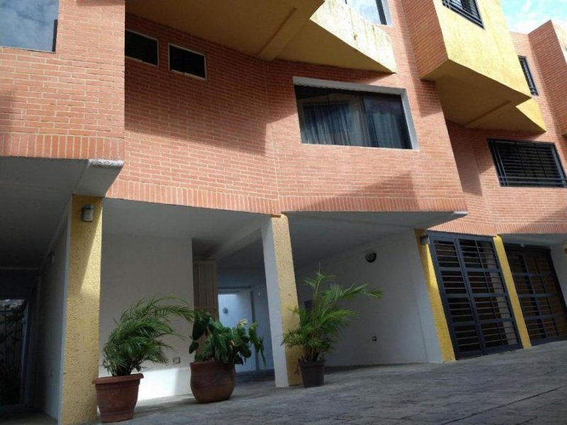 Foto Casa en Venta en Manantial Naguanagua, Manantial Naguanagua, Carabobo - U$D 40.000 - CAV133515 - BienesOnLine