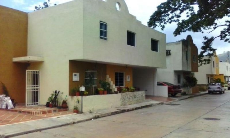 Foto Casa en Venta en Carabobo, Naguanagua, Carabobo - BsF 16.000.000 - CAV66716 - BienesOnLine