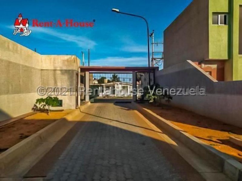 Foto Casa en Venta en Punto Fijo, Falcón - U$D 45.000 - CAV181978 - BienesOnLine