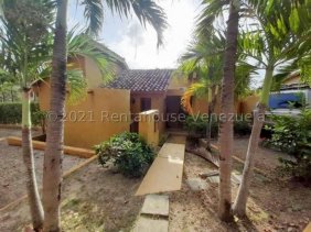 Casa en Venta en  Punto Fijo, Falcón