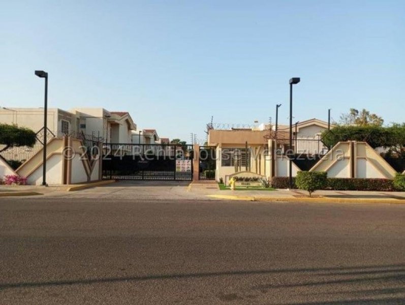 Foto Casa en Venta en Maracaibo, Zulia - U$D 150.000 - CAV234782 - BienesOnLine