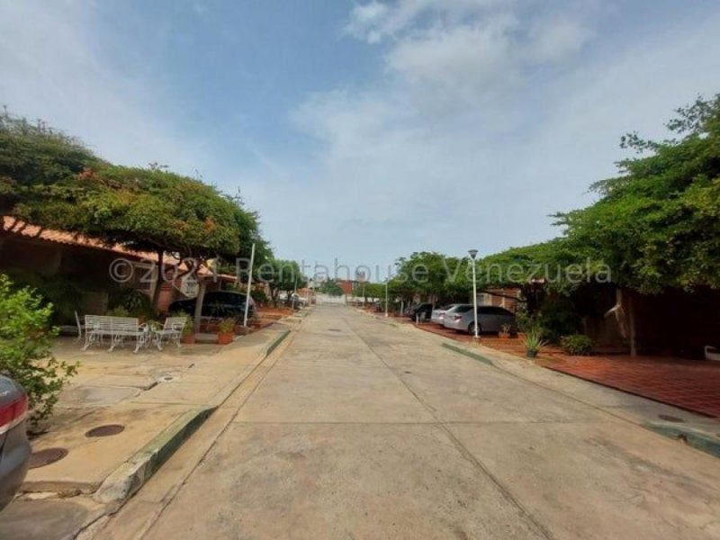 Foto Casa en Venta en Maracaibo, Zulia - U$D 23.000 - CAV227669 - BienesOnLine