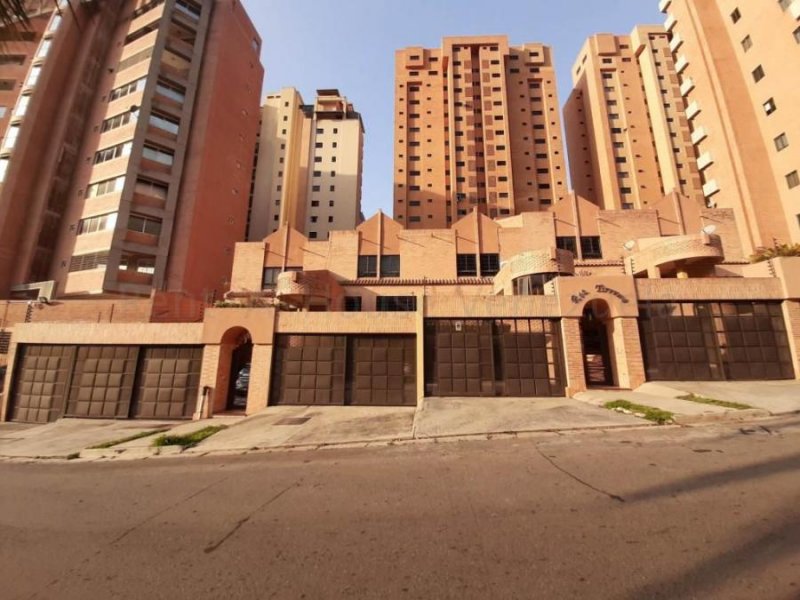 Foto Casa en Venta en La trigaleña, Valencia, Carabobo - U$D 190.000 - CAV134366 - BienesOnLine