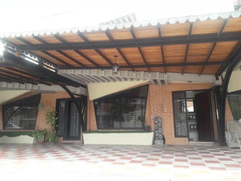 Foto Casa en Venta en Mañongo, Naguanagua, Carabobo - U$D 55.000 - CAV135784 - BienesOnLine