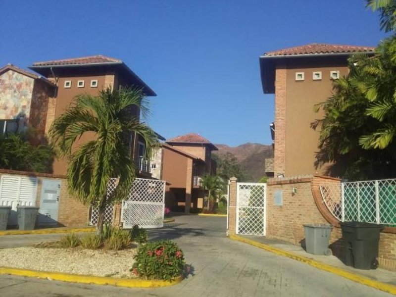 Foto Casa en Venta en Municipio San Diego, Urbanizacion  Villas de San Diego, Carabobo - U$D 280.000 - CAV141504 - BienesOnLine