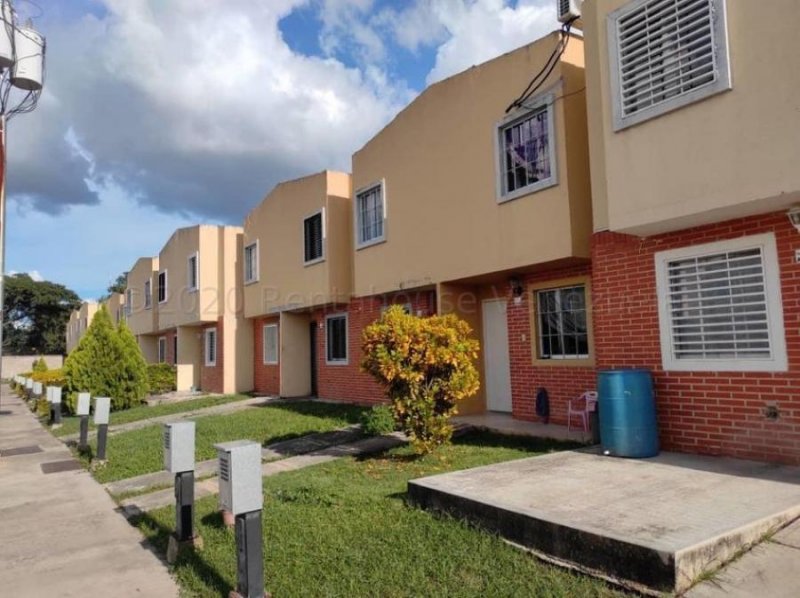 Foto Casa en Venta en Parque valencia, Valencia, Carabobo - U$D 10.500 - CAV141846 - BienesOnLine