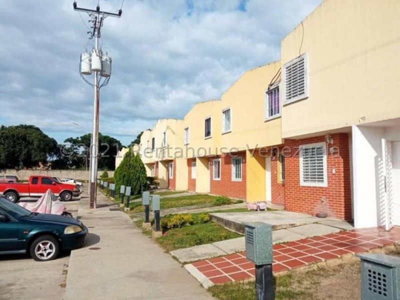 Foto Casa en Venta en Parque Valencia, Valencia, Carabobo - U$D 9.000 - CAV164511 - BienesOnLine