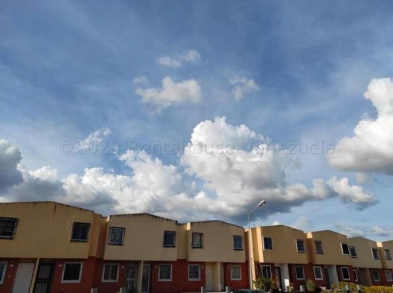 Foto Casa en Venta en Parque Valencia, Valencia, Carabobo - U$D 8.300 - CAV164507 - BienesOnLine