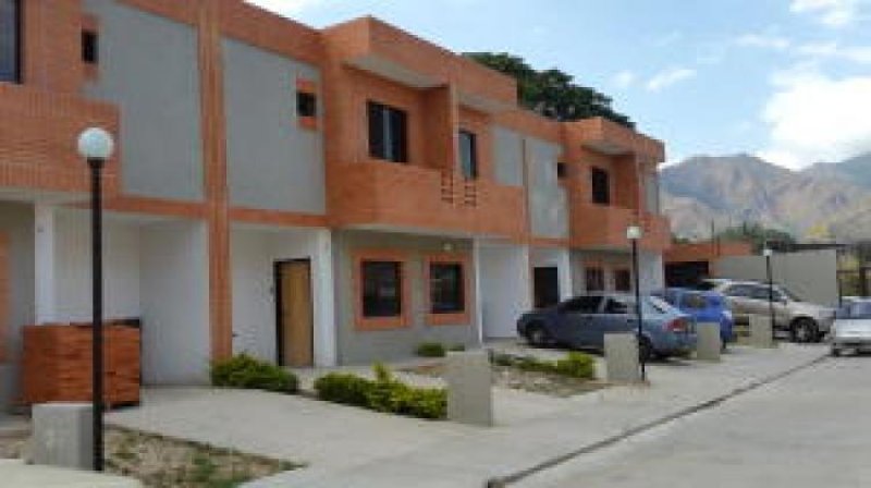 Foto Casa en Venta en San Diego, Carabobo - BsF 70.000.000 - CAV74288 - BienesOnLine