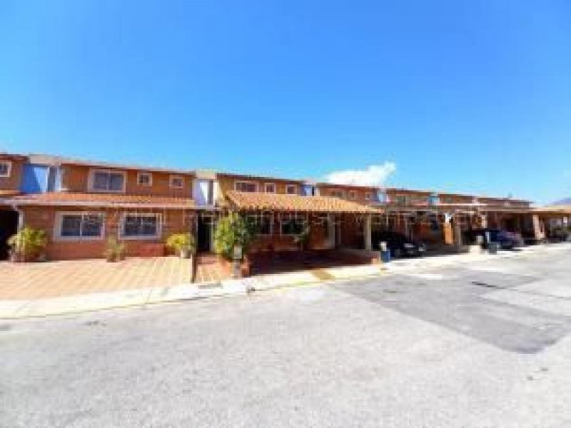 Foto Casa en Venta en quintas del norte naguanagua carabobo, Naguanagua, Carabobo - U$D 60.000 - CAV149066 - BienesOnLine