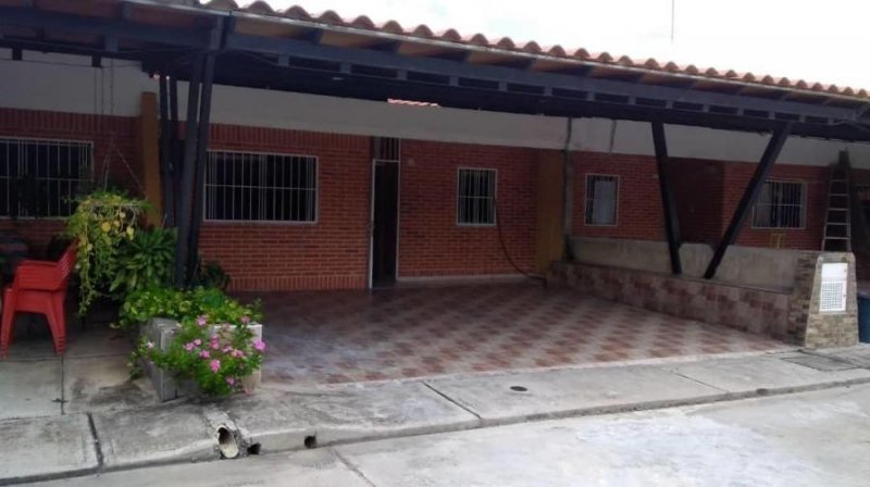 Foto Casa en Venta en Sabana Del Medio, San Diego, Carabobo - U$D 29.000 - CAV138376 - BienesOnLine