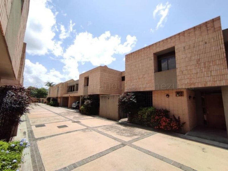 Foto Casa en Venta en Municipio De Nuaguanagua, Urb las Quintas, Carabobo - U$D 200.000 - CAV136991 - BienesOnLine