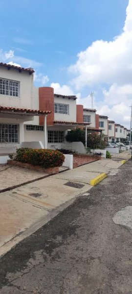 Foto Casa en Venta en Maracaibo, Zulia - U$D 40.000 - CAV229733 - BienesOnLine