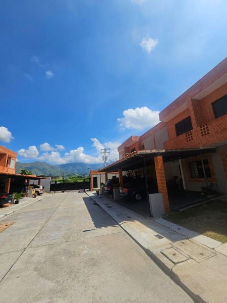 Foto Casa en Venta en San Diego, Carabobo - U$D 42.000 - CAV210228 - BienesOnLine