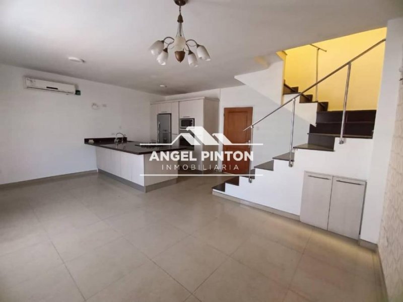 Foto Casa en Venta en NORTE, Maracaibo, Zulia - U$D 40.000 - CAV239974 - BienesOnLine