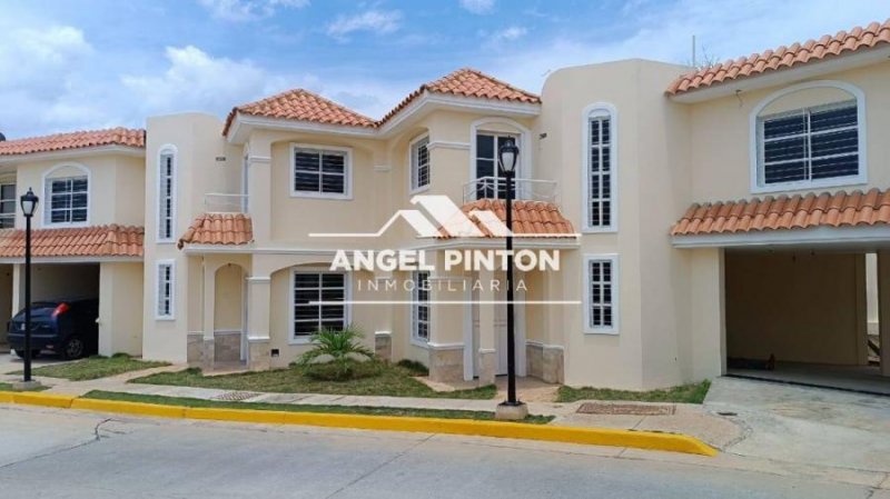 Foto Casa en Venta en Maracaibo, Zulia - U$D 38.500 - CAV242454 - BienesOnLine