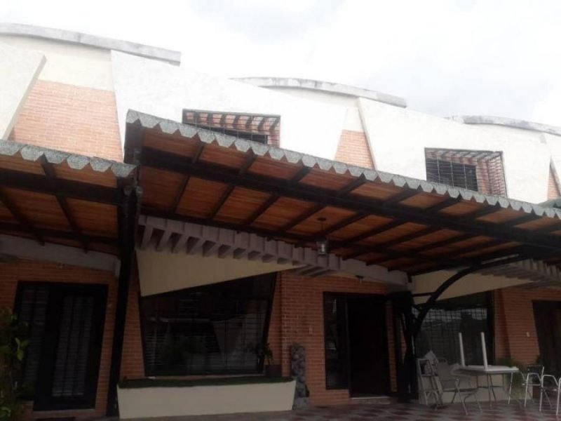 Foto Casa en Venta en Mañongo, Naguanagua, Carabobo - U$D 55.000 - CAV135183 - BienesOnLine