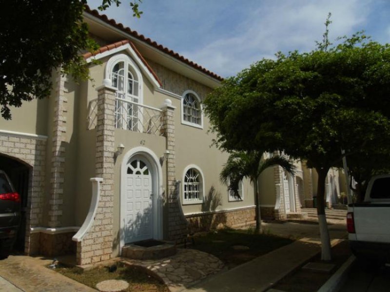 Foto Casa en Venta en Maracaibo, Zulia - BsF 75.000.000 - CAV87570 - BienesOnLine