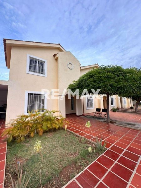 Foto Casa en Venta en Maracaibo, Zulia - U$D 49.000 - CAV241158 - BienesOnLine