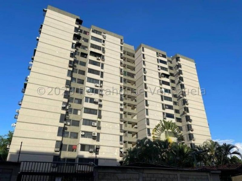 Apartamento en Venta en Girardot Maracay, Aragua