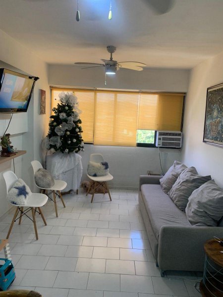 Tu Refugio Ideal en Tiamar: Apartamento Semi-Amoblado con Piscina y Seguridad 24/7.