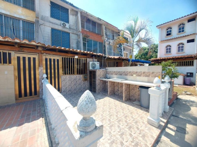 Casa en Venta en LECHERIA Lechería, Anzoátegui