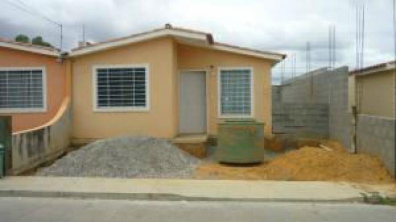 Foto Casa en Venta en Barquisimeto, Lara - BsF 14.500.000 - CAV80116 - BienesOnLine