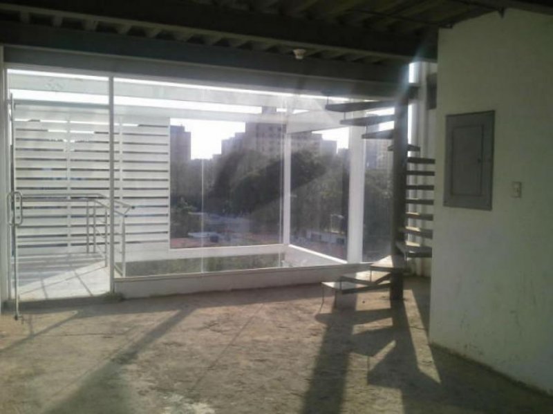 Foto Local en Alquiler en Maracaibo, Zulia - BsF 49.000.000 - LOA59687 - BienesOnLine