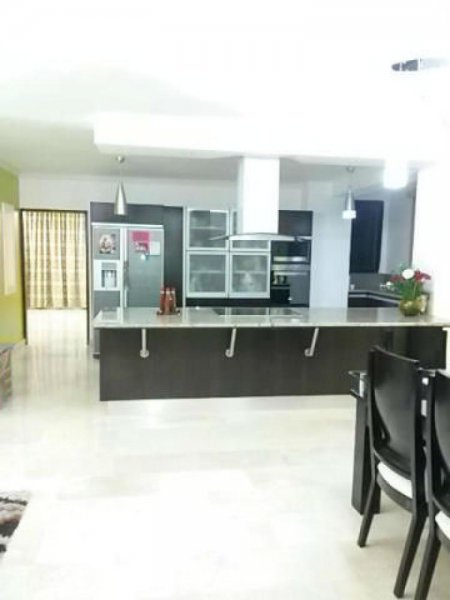 Foto Apartamento en Venta en Maracaibo, Zulia - BsF 12.000.000 - APV52842 - BienesOnLine