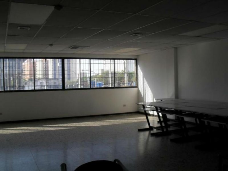 Foto Edificio en Venta en Maracaibo, Zulia - BsF 90.000.000 - EDV51481 - BienesOnLine