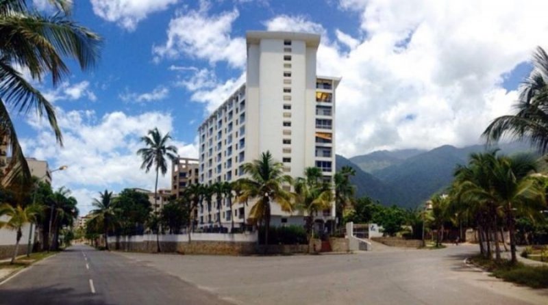 Foto Apartamento en Venta en Urbanización Caribe. Caraballeda, Vargas - U$D 60.000 - APV163478 - BienesOnLine