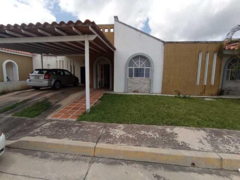 Foto Casa en Venta en San Diego, Carabobo - U$D 52.000 - CAV209268 - BienesOnLine