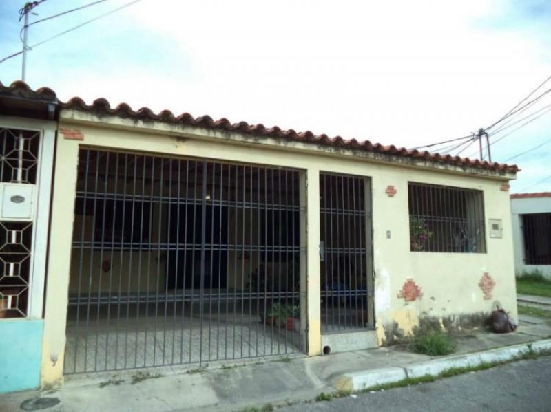 Foto Casa en Venta en Cabudare, Lara - BsF 34.000.000 - CAV89117 - BienesOnLine