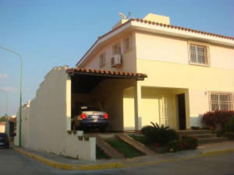 Foto Casa en Venta en Cabudare, Lara - BsF 68.000.000 - CAV82015 - BienesOnLine