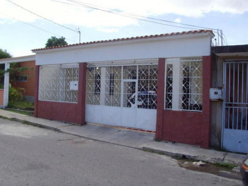 Foto Casa en Venta en Cabudare, Lara - BsF 25.000.000 - CAV89120 - BienesOnLine