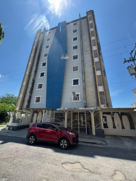 Foto Apartamento en Venta en Girardot, Maracay, Aragua - U$D 45.000 - APV238488 - BienesOnLine