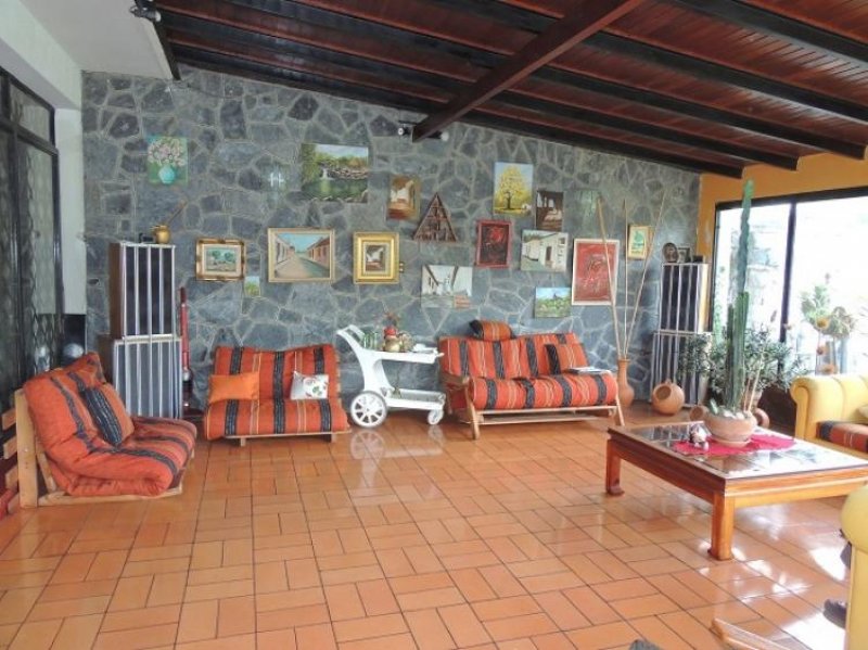 Foto Casa en Venta en LOS CASTORES., San Antonio de Los Altos, Miranda - BsF 8.600.000 - CAV50559 - BienesOnLine