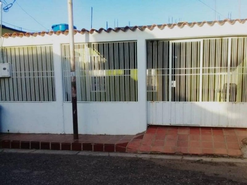 Foto Casa en Venta en Trinidad Samuel, Carora, Lara - U$D 9.500 - CAV180484 - BienesOnLine