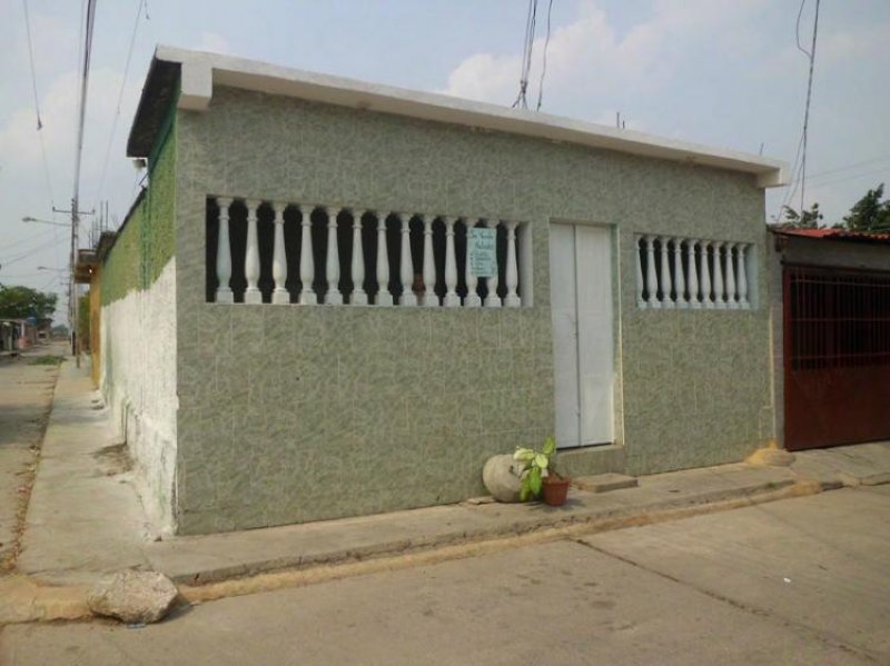 Foto Casa en Venta en rafael urdaneta, Valencia, Carabobo - BsF 6.000.000 - CAV75375 - BienesOnLine