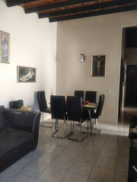 Casa en Venta en  Avenida Intercomunal, Lara