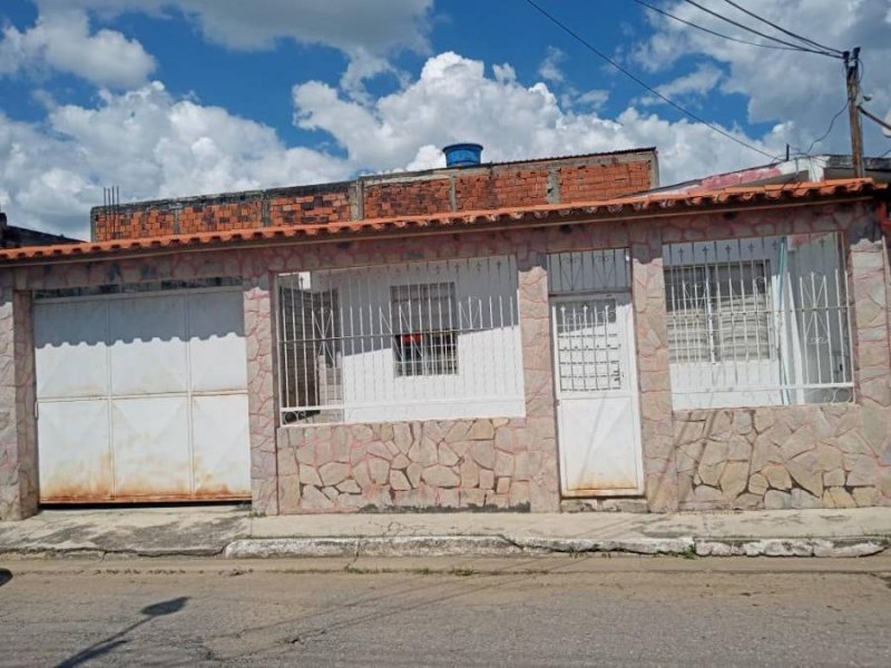 Foto Casa en Venta en GIRARDOT, Santa Inés La Morita, Aragua - U$D 13.000 - CAV197543 - BienesOnLine