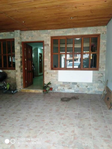 VENDO COMODA CASA EN LA CALIFORNIA SUR