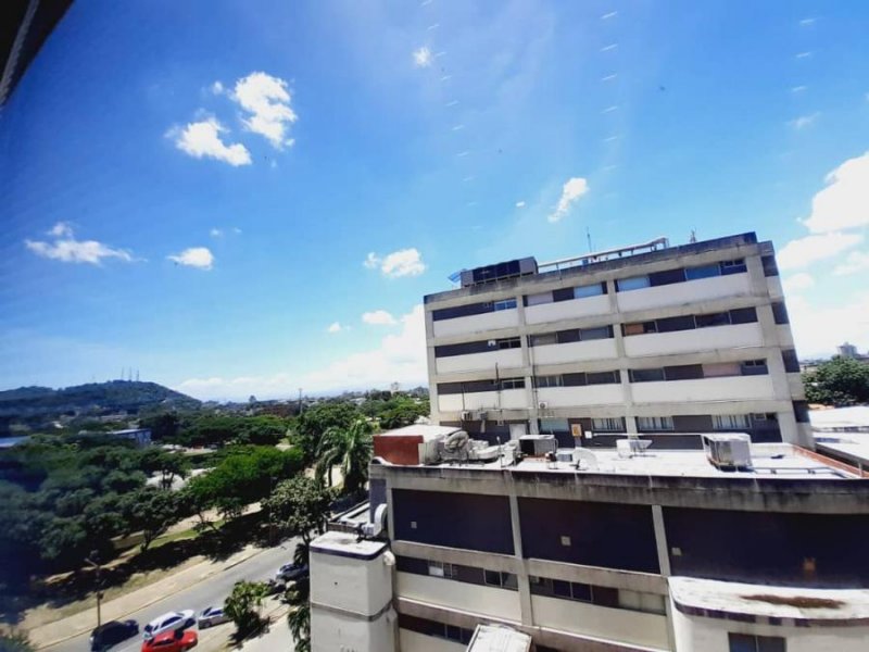 Foto Local en Venta en Valencia, Carabobo - U$D 30.000 - LOV206297 - BienesOnLine