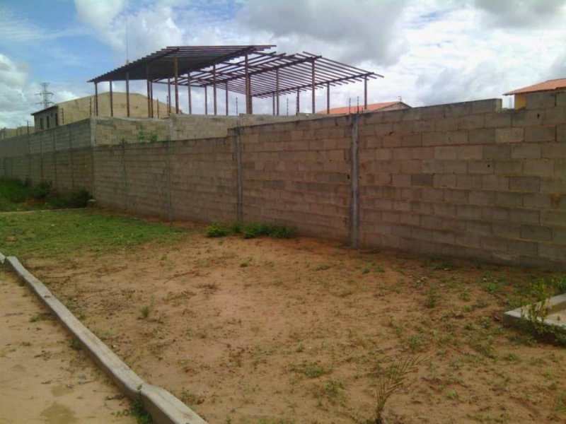 Foto Terreno en Venta en Ciudad Guayana, Bolívar - BsF 1.500 - TEV134044 - BienesOnLine