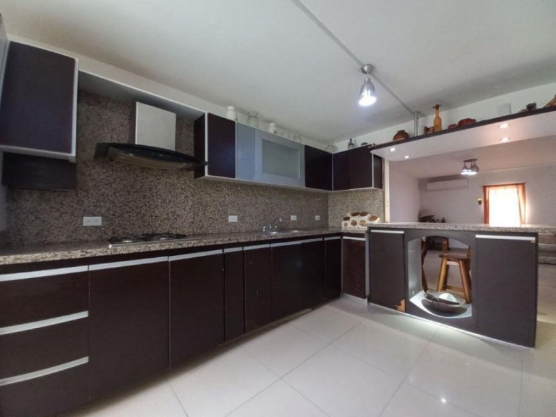 Apartamento en Venta en  Avenida Lara, Lara