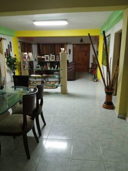 Quinta en Venta en playa grande Catia La Mar, Vargas