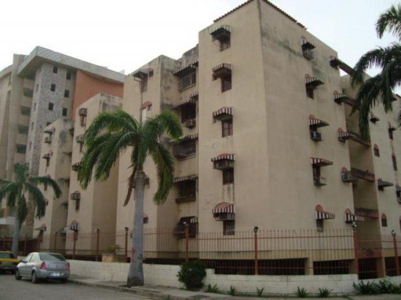 Foto Apartamento en Venta en Maracay, Maracay, Aragua - BsF 550.000 - APV24336 - BienesOnLine