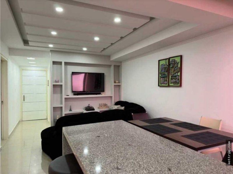 Apartamento en Venta en Valencia Valencia, Carabobo